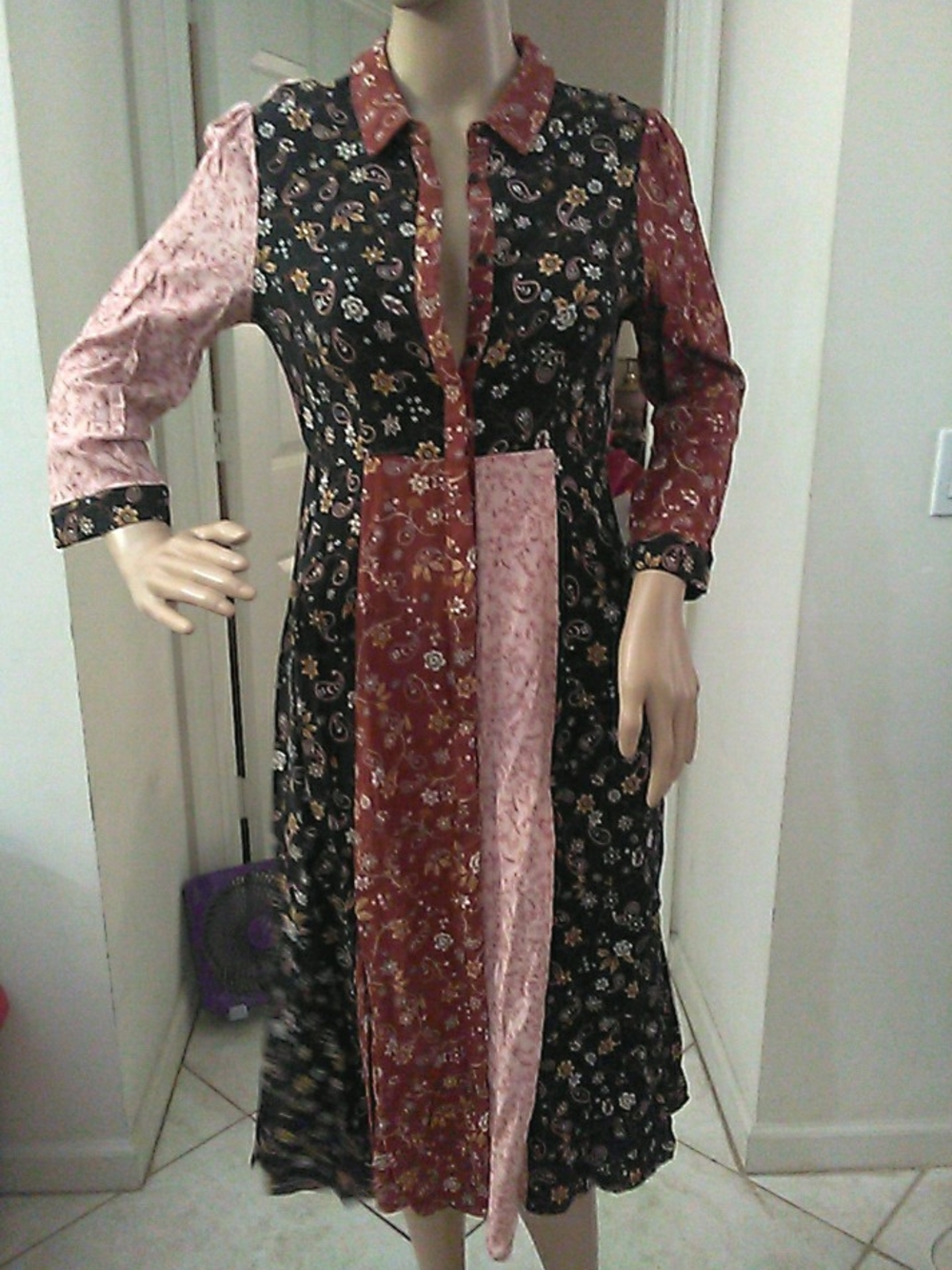 LK.NEW Zara Patchwork Floral Button-Front Midi Dress in Black, Red & Pink PTP 17